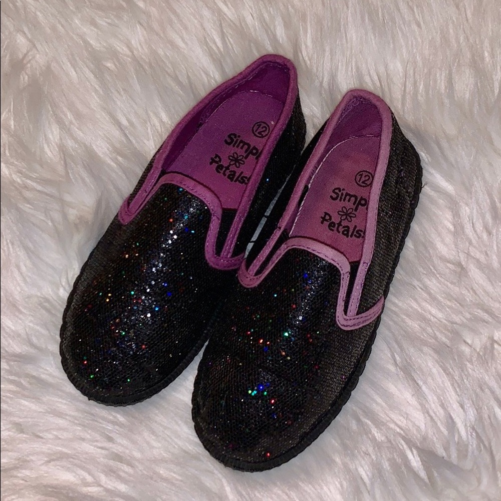 Girl Slip-on Sneakers 12
